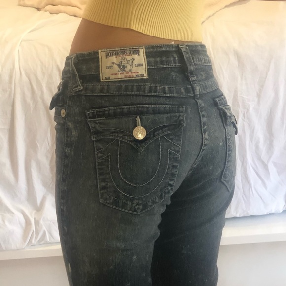 Rare religion slight acid wash blue jeans - Picture 3 of 3